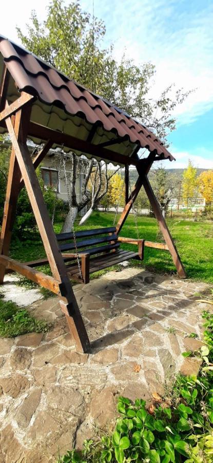 Apartmán Rosinka Jaremče Exteriér fotografie