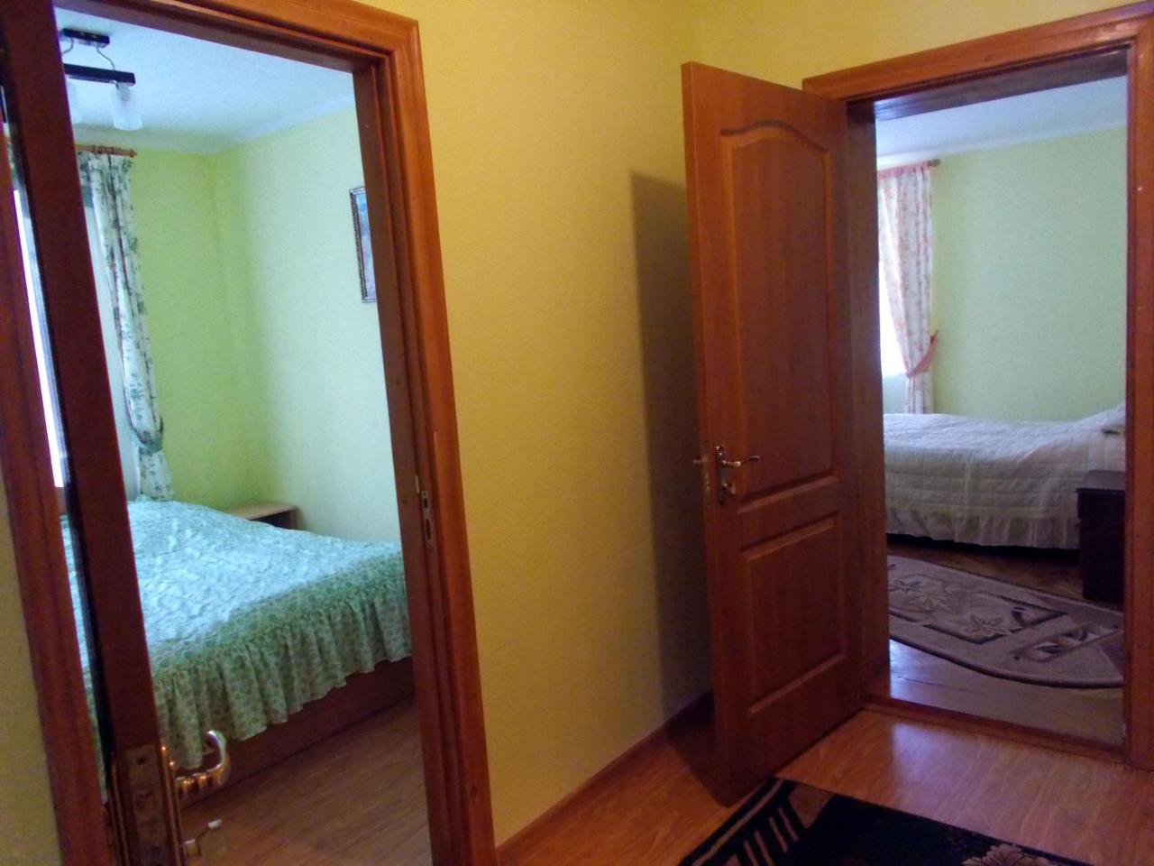 Apartmán Rosinka Jaremče Exteriér fotografie